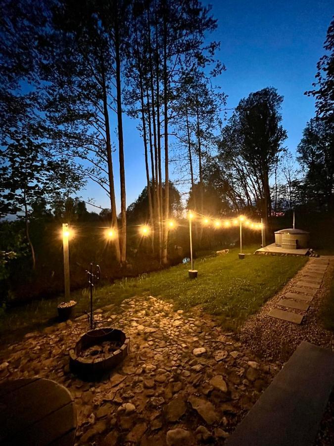 Atputas Namins Jaunlaicene Villa Exteriör bild